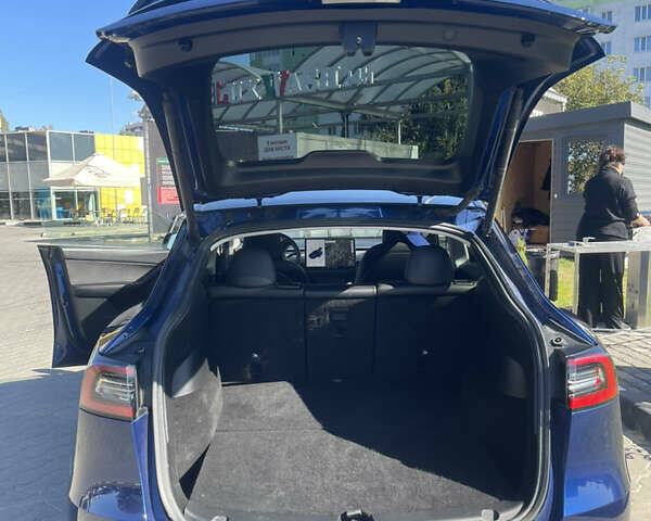 Синий Тесла Model Y, объемом двигателя 0 л и пробегом 127 тыс. км за 24700 $, фото 17 на Automoto.ua