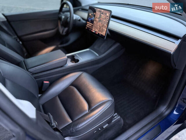 Тесла Model Y 2021 в Харькове на Automoto.ua Синий Тесла Model Y, объемом двигателя 0 л и пробегом 113 тыс. км за 21200 $, фото 44 на Automoto.ua