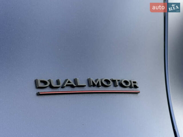 Синий Тесла Model Y, объемом двигателя 0 л и пробегом 88 тыс. км за 31990 $, фото 20 на Automoto.ua