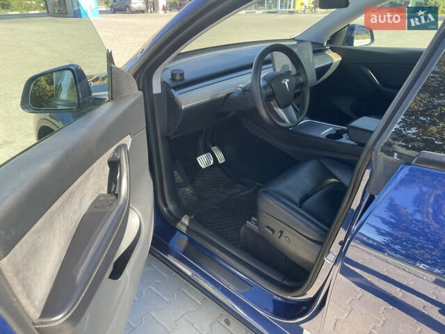 Синий Тесла Model Y, объемом двигателя 0 л и пробегом 127 тыс. км за 24700 $, фото 15 на Automoto.ua
