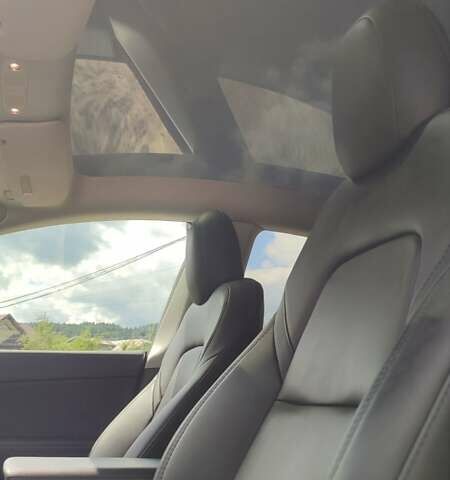 Синий Тесла Model Y, объемом двигателя 0 л и пробегом 54 тыс. км за 29900 $, фото 51 на Automoto.ua