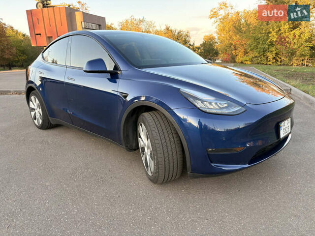 Синий Тесла Model Y, объемом двигателя 0 л и пробегом 42 тыс. км за 24500 $, фото 6 на Automoto.ua