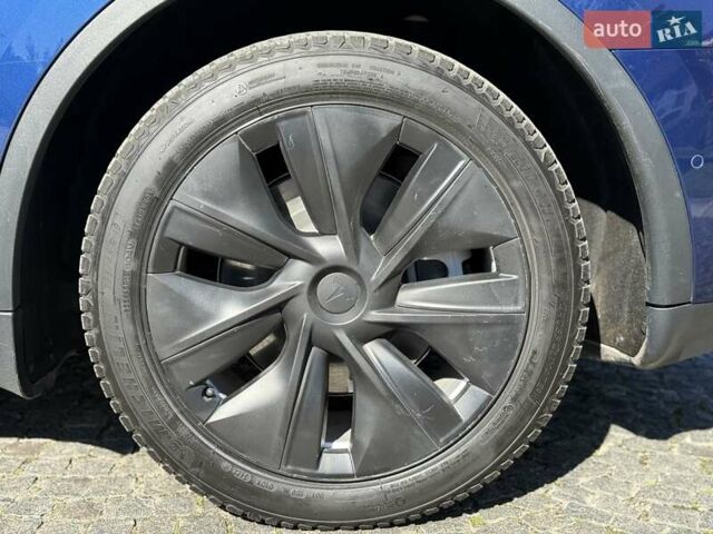Синий Тесла Model Y, объемом двигателя 0 л и пробегом 80 тыс. км за 25300 $, фото 21 на Automoto.ua