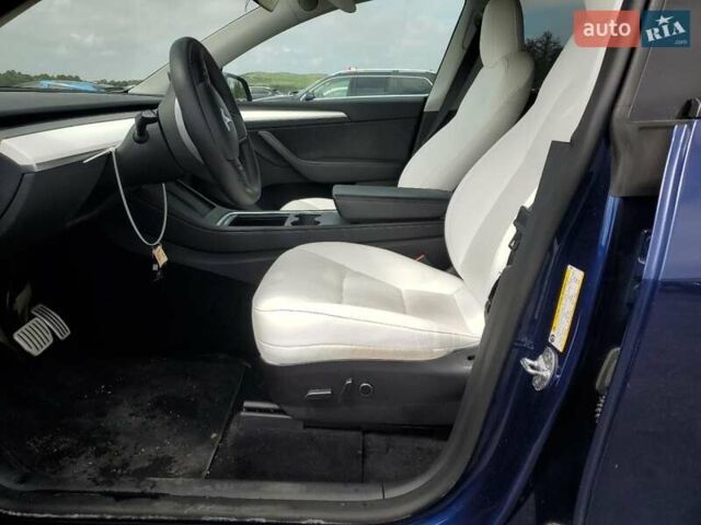 Синій Тесла Model Y, об'ємом двигуна 0 л та пробігом 22 тис. км за 12100 $, фото 6 на Automoto.ua