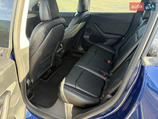 Синій Тесла Model Y, об'ємом двигуна 0 л та пробігом 76 тис. км за 27000 $, фото 8 на Automoto.ua