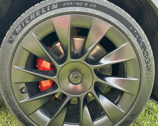Синий Тесла Model Y, объемом двигателя 0 л и пробегом 45 тыс. км за 25990 $, фото 16 на Automoto.ua