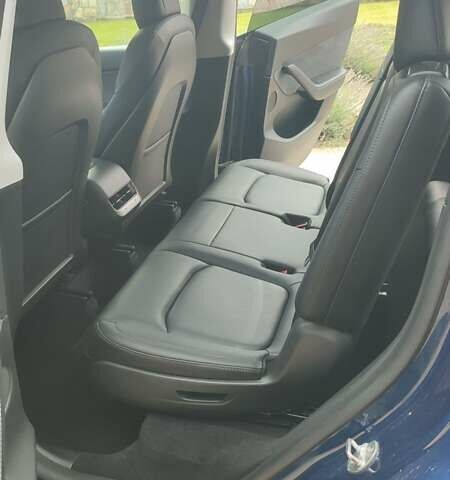 Синий Тесла Model Y, объемом двигателя 0 л и пробегом 54 тыс. км за 29900 $, фото 47 на Automoto.ua
