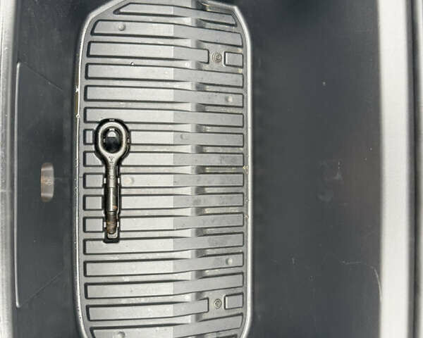 Синій Тесла Model Y, об'ємом двигуна 0 л та пробігом 68 тис. км за 25700 $, фото 32 на Automoto.ua