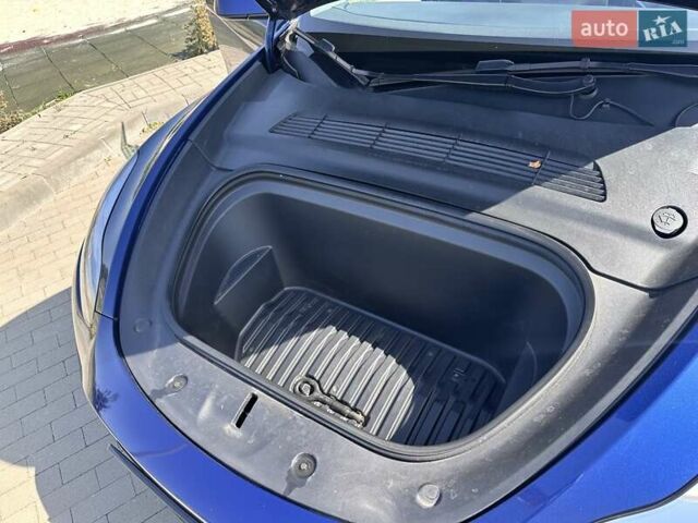 Синий Тесла Model Y, объемом двигателя 0 л и пробегом 48 тыс. км за 26700 $, фото 37 на Automoto.ua