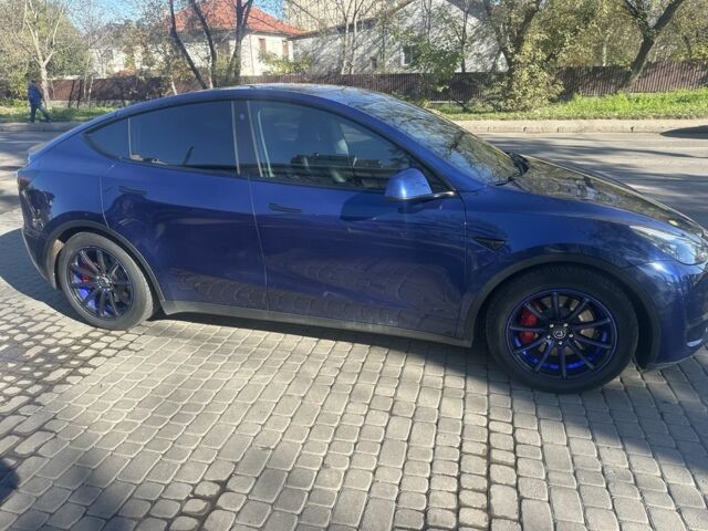 Синий Тесла Model Y, объемом двигателя 0 л и пробегом 41 тыс. км за 25900 $, фото 1 на Automoto.ua