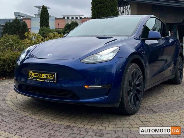 Синий Тесла Model Y, объемом двигателя 82 л и пробегом 17 тыс. км за 34600 $, фото 2 на Automoto.ua