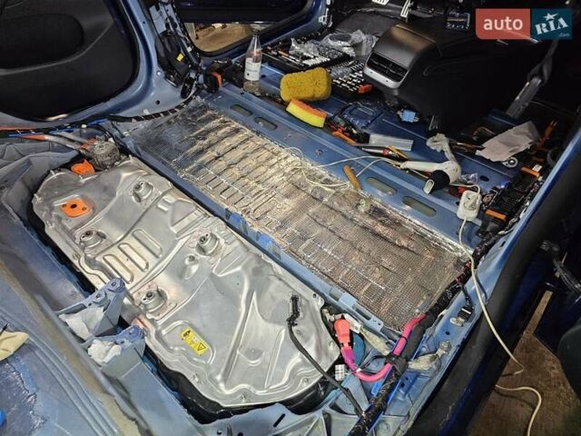Синий Тесла Model Y, объемом двигателя 0 л и пробегом 55 тыс. км за 38000 $, фото 25 на Automoto.ua