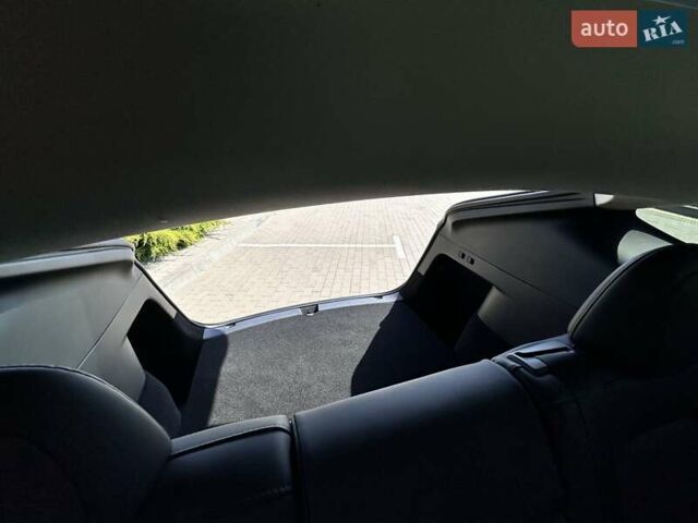 Синий Тесла Model Y, объемом двигателя 0 л и пробегом 48 тыс. км за 26700 $, фото 27 на Automoto.ua