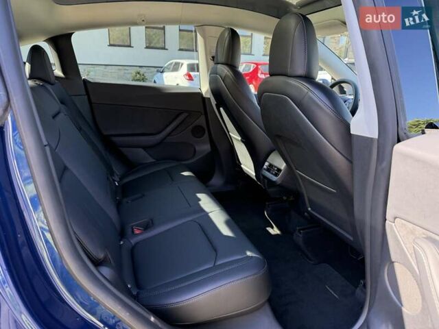 Синий Тесла Model Y, объемом двигателя 0 л и пробегом 80 тыс. км за 25300 $, фото 85 на Automoto.ua