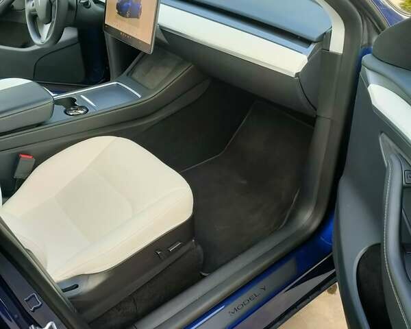 Синій Тесла Model Y, об'ємом двигуна 0 л та пробігом 69 тис. км за 28800 $, фото 7 на Automoto.ua