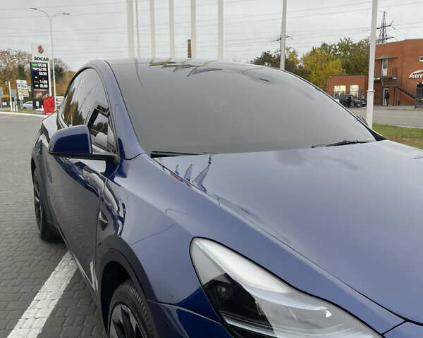 Тесла Model Y 2022 в Днепре (Днепропетровске) на Automoto.ua Синий Тесла Model Y, объемом двигателя 0 л и пробегом 57 тыс. км за 25499 $, фото 16 на Automoto.ua