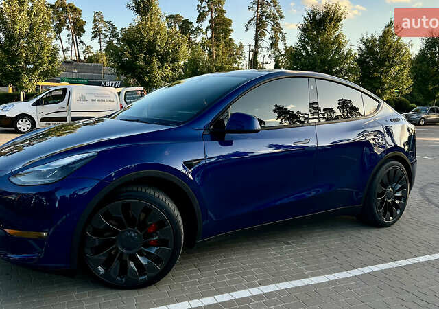 Синий Тесла Model Y, объемом двигателя 0 л и пробегом 84 тыс. км за 26900 $, фото 19 на Automoto.ua
