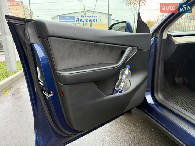 Синий Тесла Model Y, объемом двигателя 0 л и пробегом 120 тыс. км за 24500 $, фото 12 на Automoto.ua