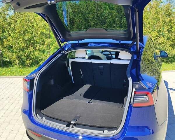 Синий Тесла Model Y, объемом двигателя 0 л и пробегом 63 тыс. км за 26800 $, фото 12 на Automoto.ua