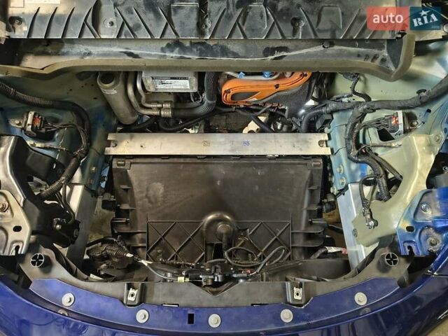 Синий Тесла Model Y, объемом двигателя 0 л и пробегом 31 тыс. км за 20777 $, фото 14 на Automoto.ua