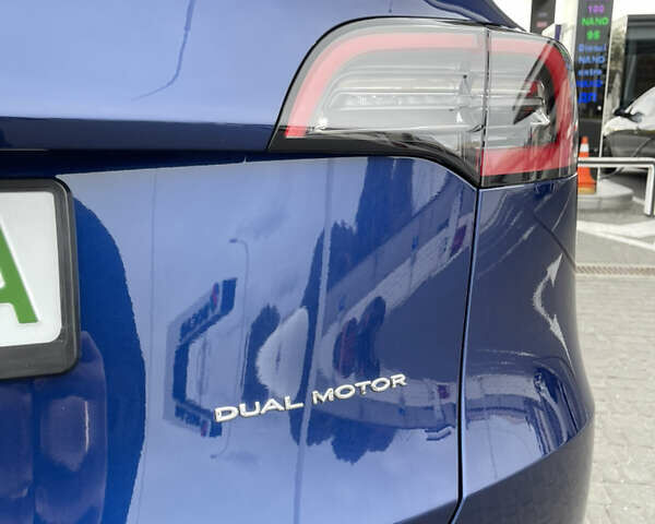 Тесла Model Y 2022 в Днепре (Днепропетровске) на Automoto.ua Синий Тесла Model Y, объемом двигателя 0 л и пробегом 57 тыс. км за 25499 $, фото 18 на Automoto.ua