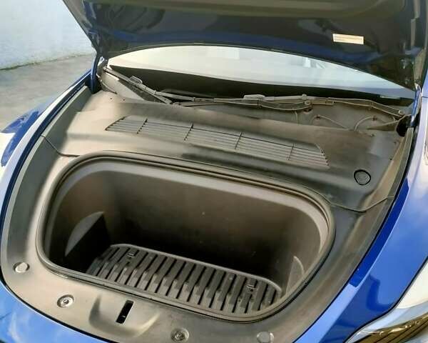 Синій Тесла Model Y, об'ємом двигуна 0 л та пробігом 69 тис. км за 28800 $, фото 5 на Automoto.ua