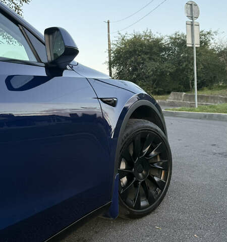 Синий Тесла Model Y, объемом двигателя 0 л и пробегом 18 тыс. км за 28000 $, фото 11 на Automoto.ua