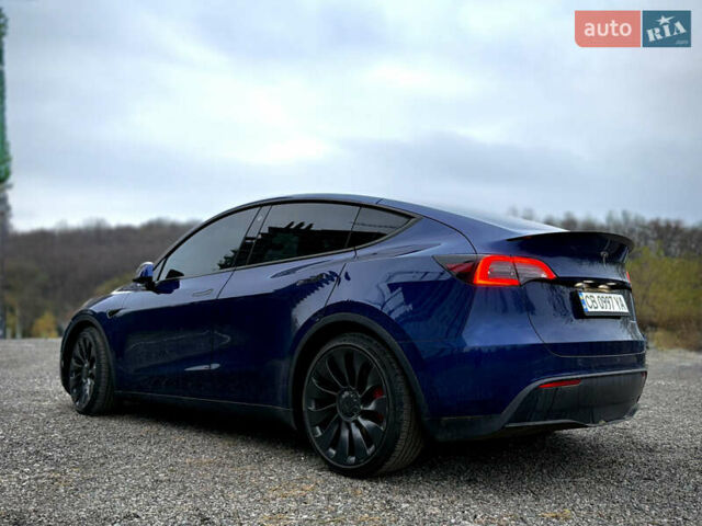 Синий Тесла Model Y, объемом двигателя 0 л и пробегом 38 тыс. км за 28900 $, фото 2 на Automoto.ua
