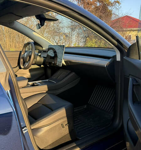 Синій Тесла Model Y, об'ємом двигуна 0 л та пробігом 18 тис. км за 26000 $, фото 3 на Automoto.ua