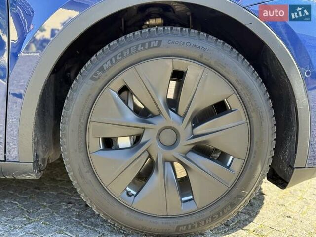 Синий Тесла Model Y, объемом двигателя 0 л и пробегом 80 тыс. км за 25300 $, фото 50 на Automoto.ua
