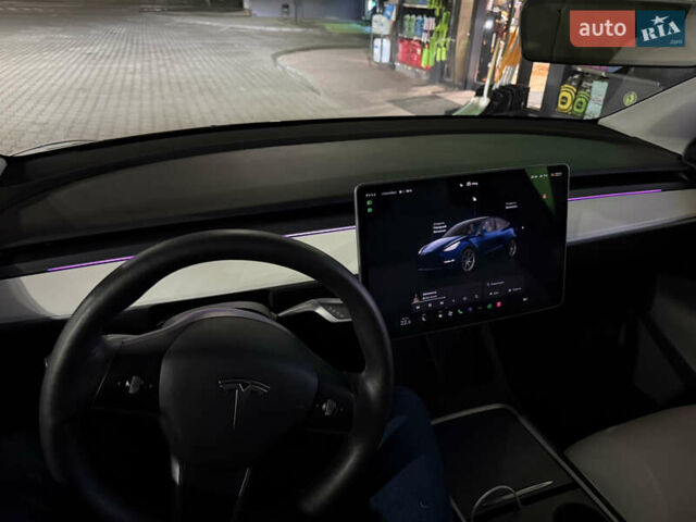 Синій Тесла Model Y, об'ємом двигуна 0 л та пробігом 68 тис. км за 25700 $, фото 41 на Automoto.ua
