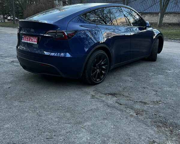 Синій Тесла Model Y, об'ємом двигуна 0 л та пробігом 76 тис. км за 23300 $, фото 5 на Automoto.ua