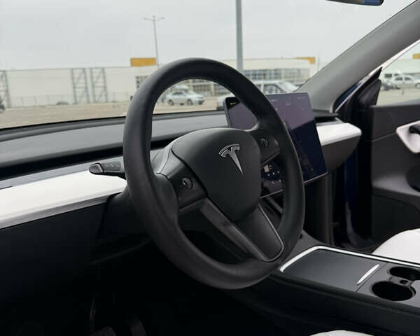 Синій Тесла Model Y, об'ємом двигуна 0 л та пробігом 68 тис. км за 25700 $, фото 24 на Automoto.ua