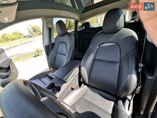 Синий Тесла Model Y, объемом двигателя 0 л и пробегом 48 тыс. км за 26700 $, фото 33 на Automoto.ua