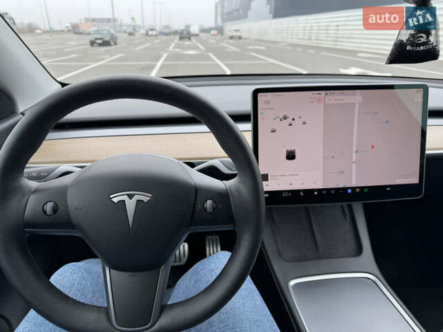 Синий Тесла Model Y, объемом двигателя 0 л и пробегом 66 тыс. км за 24100 $, фото 17 на Automoto.ua