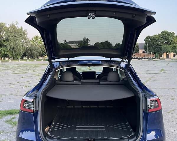 Синий Тесла Model Y, объемом двигателя 0 л и пробегом 27 тыс. км за 33300 $, фото 3 на Automoto.ua