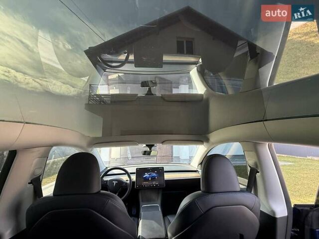 Синий Тесла Model Y, объемом двигателя 0 л и пробегом 80 тыс. км за 27000 $, фото 10 на Automoto.ua