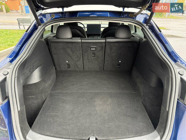 Синий Тесла Model Y, объемом двигателя 0 л и пробегом 120 тыс. км за 24500 $, фото 18 на Automoto.ua