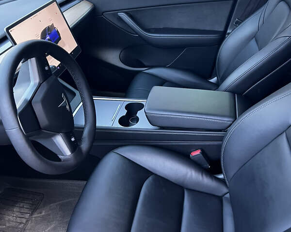 Синій Тесла Model Y, об'ємом двигуна 0 л та пробігом 76 тис. км за 23300 $, фото 12 на Automoto.ua
