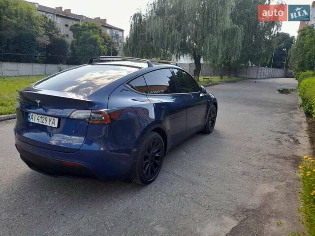 Синий Тесла Model Y, объемом двигателя 0 л и пробегом 44 тыс. км за 28000 $, фото 5 на Automoto.ua