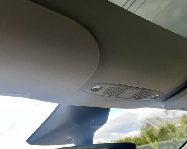 Синій Тесла Model Y, об'ємом двигуна 0 л та пробігом 91 тис. км за 23200 $, фото 26 на Automoto.ua