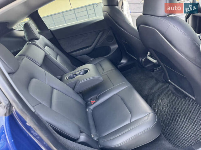 Синий Тесла Model Y, объемом двигателя 0 л и пробегом 50 тыс. км за 26999 $, фото 25 на Automoto.ua