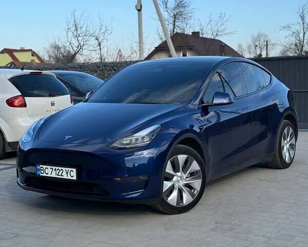 Синий Тесла Model Y, объемом двигателя 0 л и пробегом 80 тыс. км за 27000 $, фото 1 на Automoto.ua