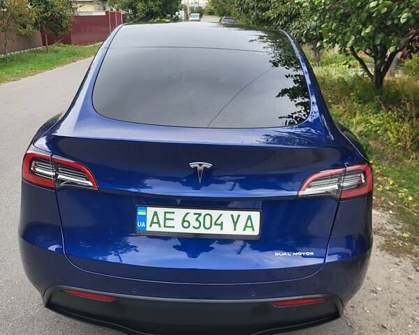 Синий Тесла Model Y, объемом двигателя 0 л и пробегом 63 тыс. км за 26500 $, фото 2 на Automoto.ua