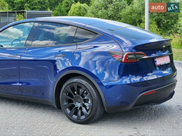 Синий Тесла Model Y, объемом двигателя 0 л и пробегом 37 тыс. км за 25900 $, фото 9 на Automoto.ua