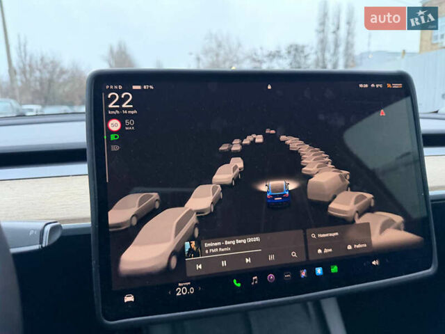 Синий Тесла Model Y, объемом двигателя 0 л и пробегом 130 тыс. км за 24500 $, фото 4 на Automoto.ua