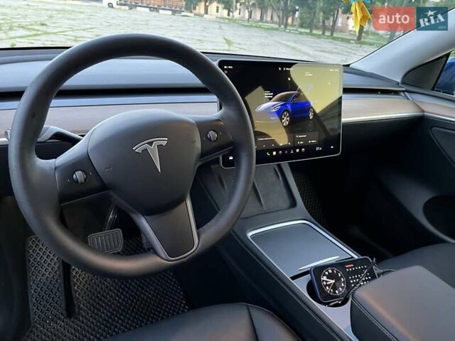 Синий Тесла Model Y, объемом двигателя 0 л и пробегом 27 тыс. км за 33300 $, фото 7 на Automoto.ua