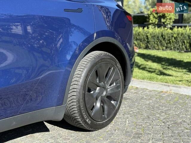 Синий Тесла Model Y, объемом двигателя 0 л и пробегом 80 тыс. км за 25300 $, фото 20 на Automoto.ua