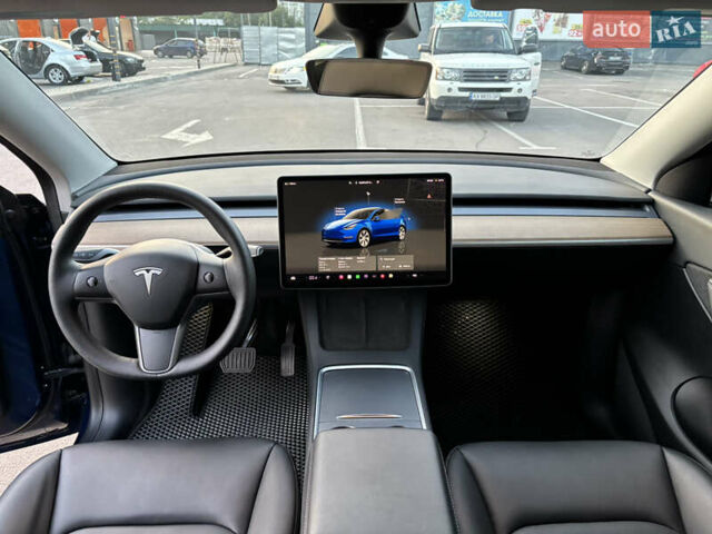 Синий Тесла Model Y, объемом двигателя 0 л и пробегом 43 тыс. км за 25500 $, фото 19 на Automoto.ua