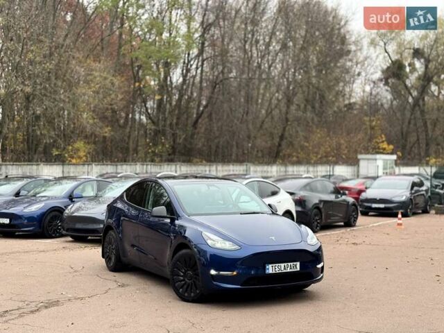 Синий Тесла Model Y, объемом двигателя 0 л и пробегом 40 тыс. км за 29999 $, фото 1 на Automoto.ua